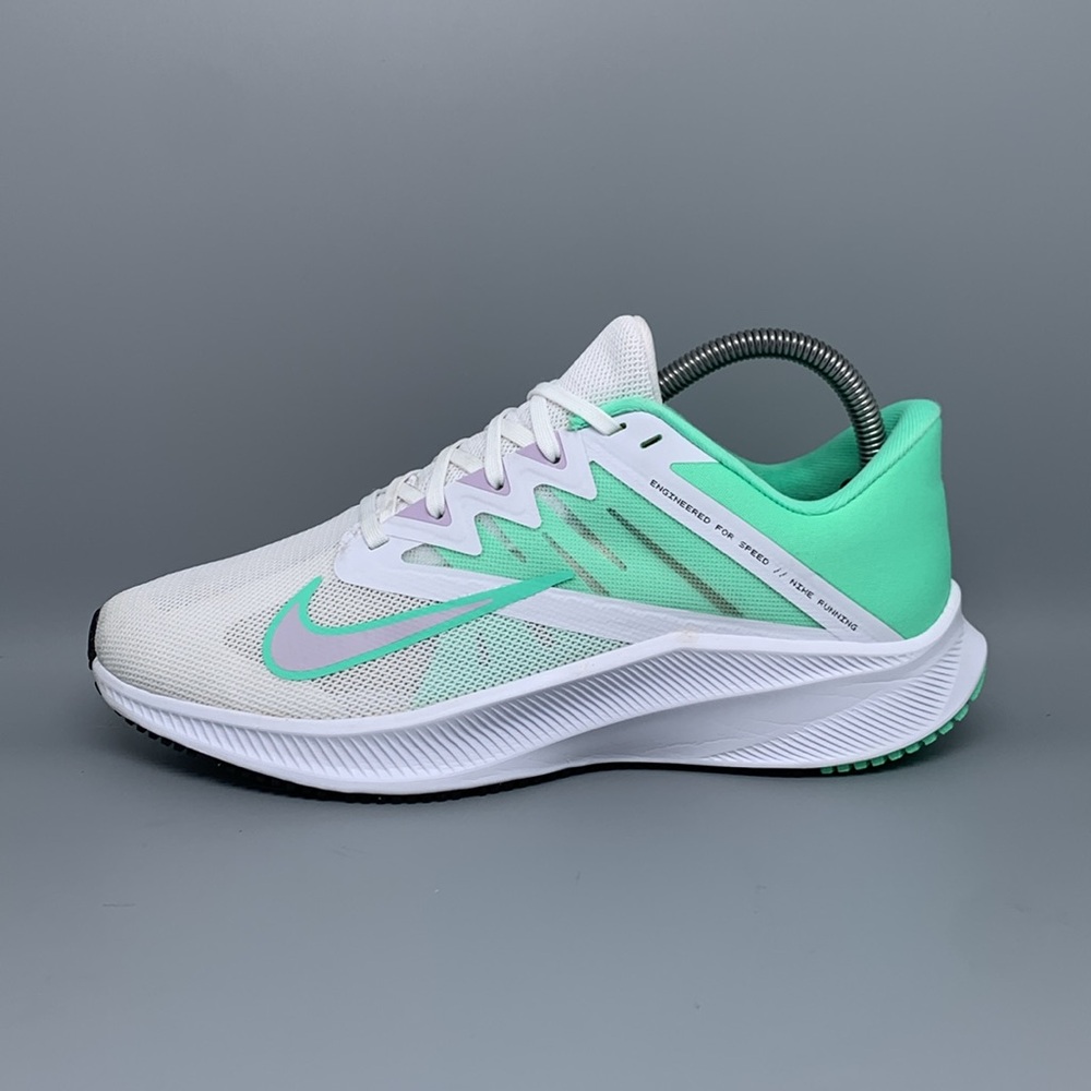 Nike Quest 3 White Green‎ Running Shoes CD0232-111 Women's Sz 8.5 - Picture 7 of 10